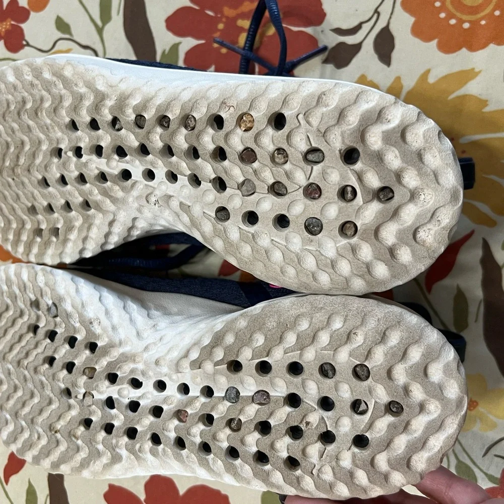 Nike Renew Rival Women's Running Shoes AA7411-401 Obsidian Navy Blue Sz 9.5 EUC.